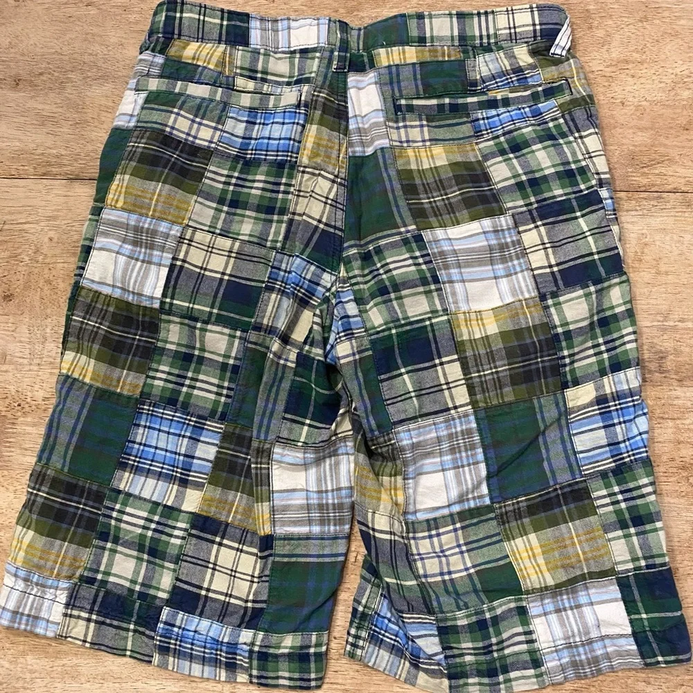 Old Navy Boy’s Size 16 Madras Plaid Cotton Bermuda‎ Shorts